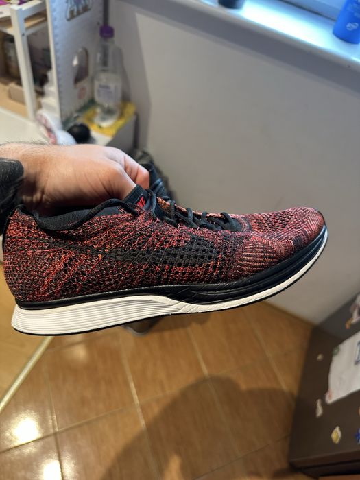 Nike Flyknit Racer Fire Rooster 43