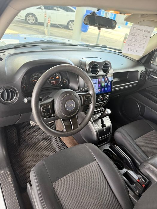 Продам Jeep Compass