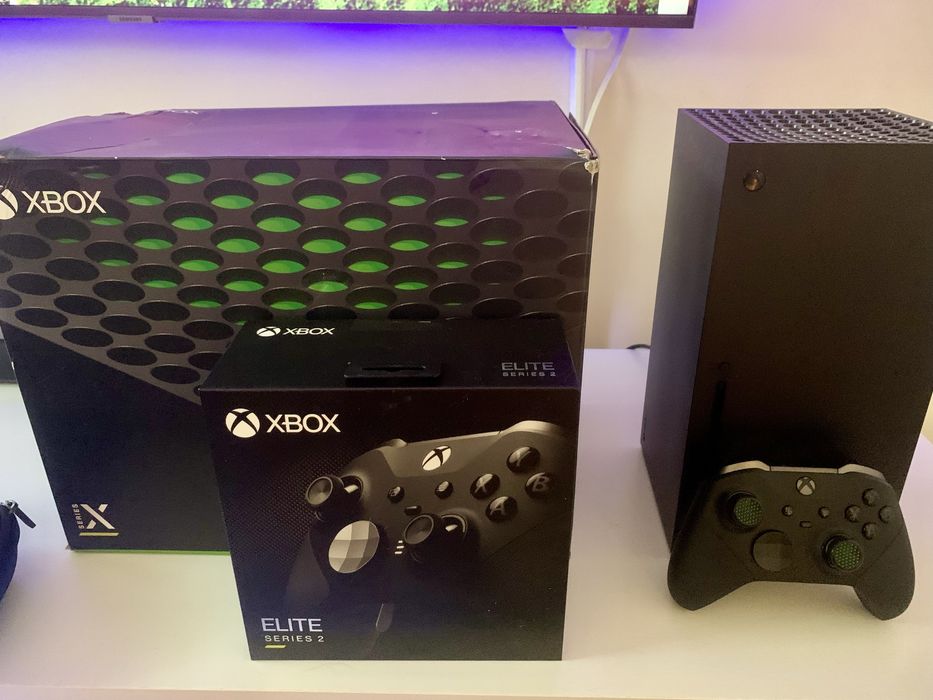 Vendo/troco  Xbox series X com comando Elite 2