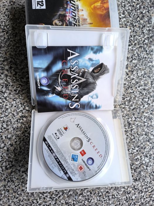 Infamous/Need for speed undercover/Assassin's Creed PlayStation 3