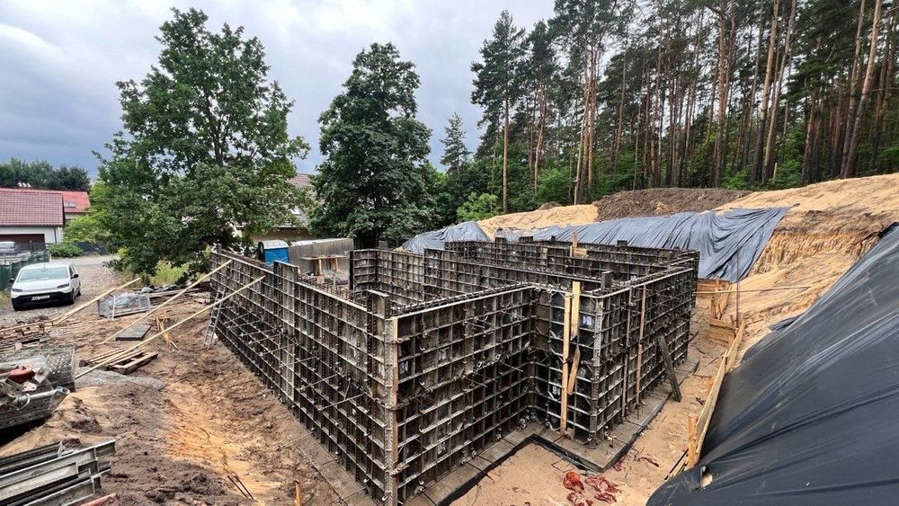 Kompleksowe wykonanie fundamentów pod domy jednorodzinne, bliźniaki oraz inne budynki