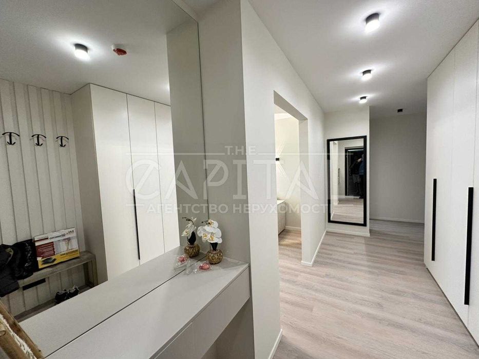 Продаж  ЛИКО ГРАД 3 кімнати  Максимовича Михайла ГЕНЕРАТОР