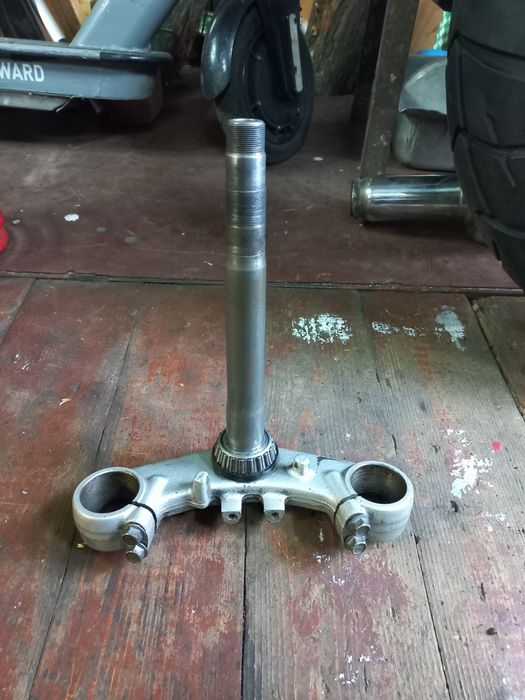 Нижня траверса вилки Yamaha TDM 850 3VD