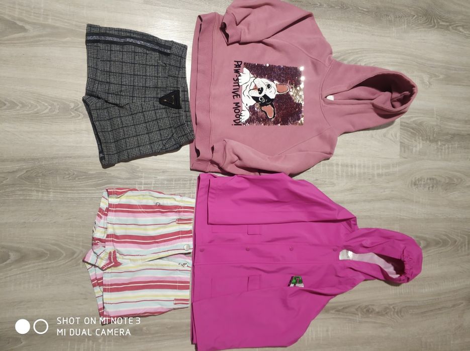 Одяг на дівчинку 5-6 років