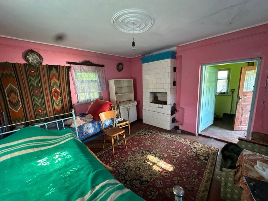 Продам будинок в селі Кадиївці