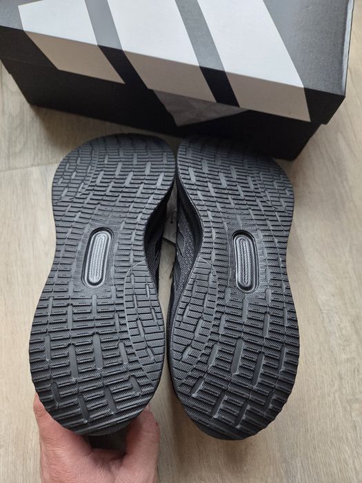 Кросівки бігові Adidas Runfalcon 5 Wide W