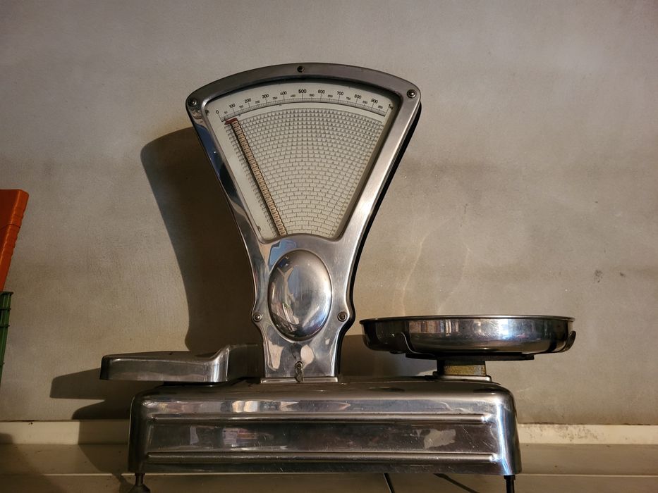 Balança Antiga/Eletrónica