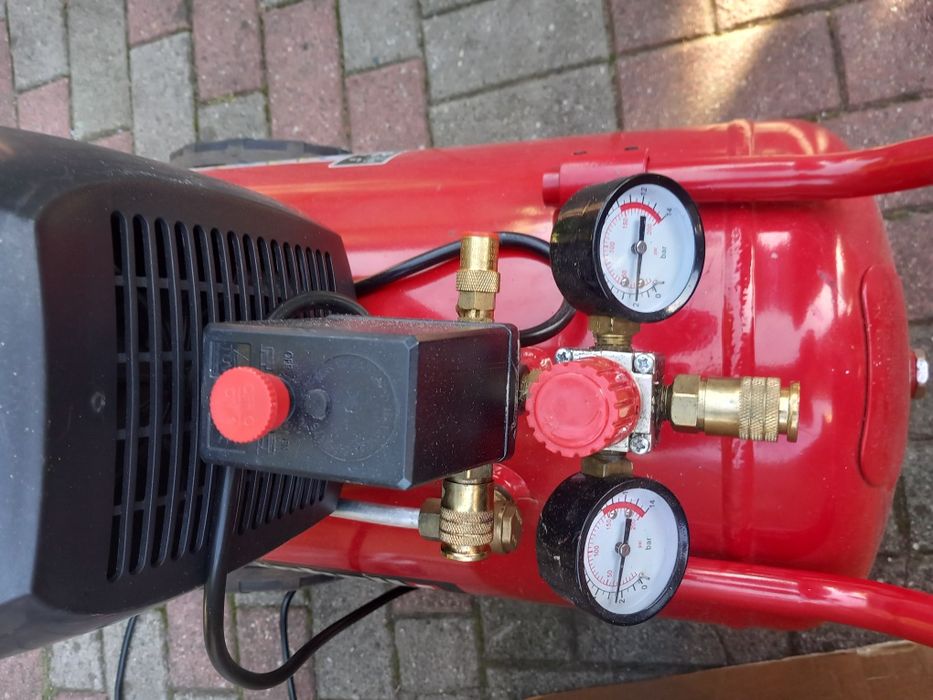 Kompresor olejowy Einhell TE-AC 270/50/10