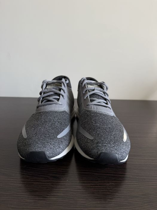 Кросівки Adidas Los Angeles Grey CQ2262 Розмір 46 на 29.5 см