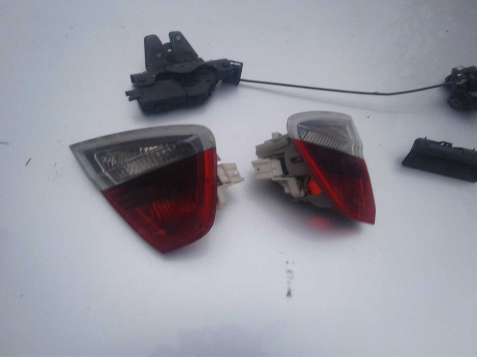 Lampy Tył Zamek Linka Klapy BMW E90 E91