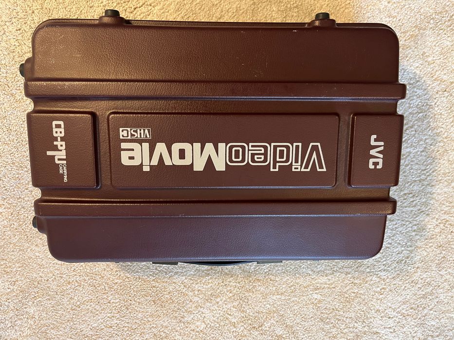 camcorder JVC VIDEOMOVIE VHS-C do filme "Regresso ao Futuro"