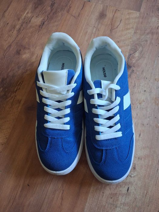 Buty sportowe damskie r39