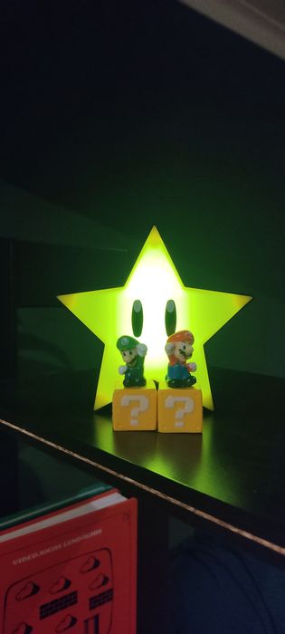 Estrela Super Mario e figuras Super Mario e Luigi