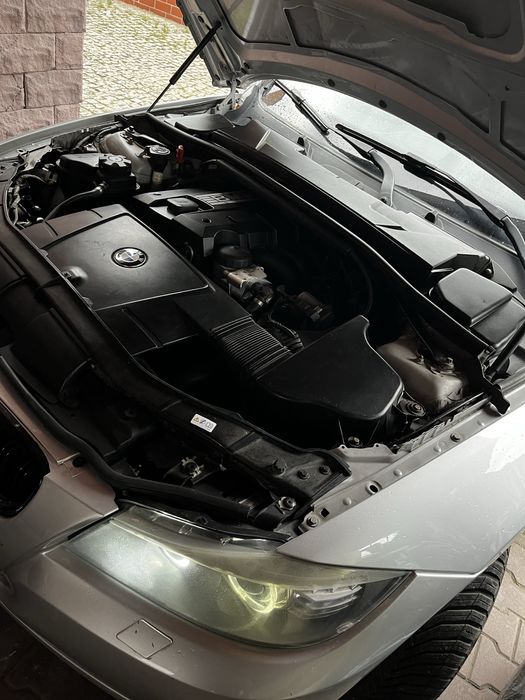 Sprzedam Bmw 3 e90  318і