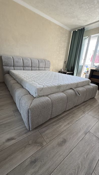 Ліжко мʼяке Бонні Люкс