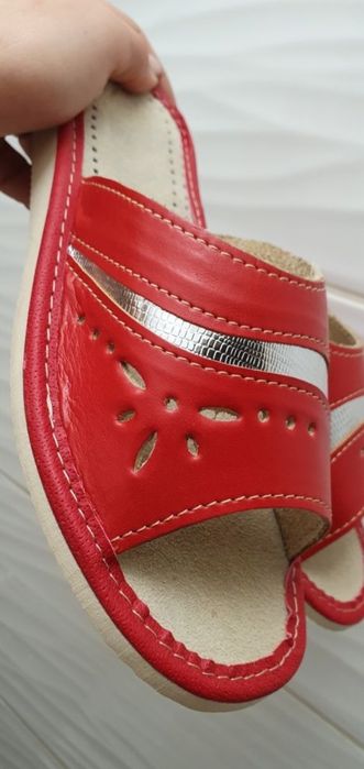 Kapcie laczki 38 pantofle czerwone skóra skórzane 36 i 37,39 40 41
