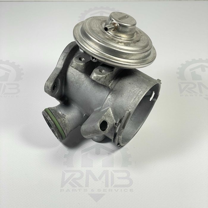 Клапан EGR - ЕГР на Мерседес C W203 E W210 ML270 W163 2.2 om611 2.7