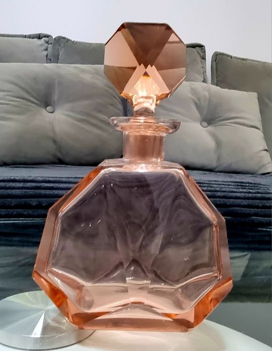 Sygnowana karafka MOSER