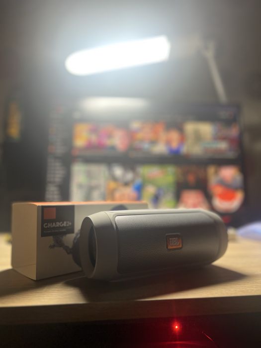 колонка Charge 2+