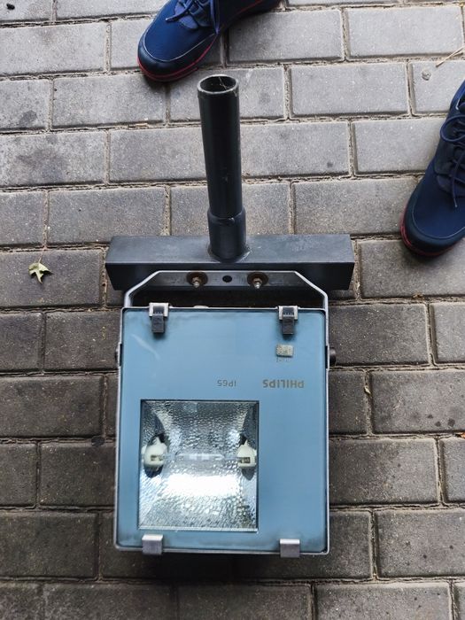 Lampa -IP65 nie używana.