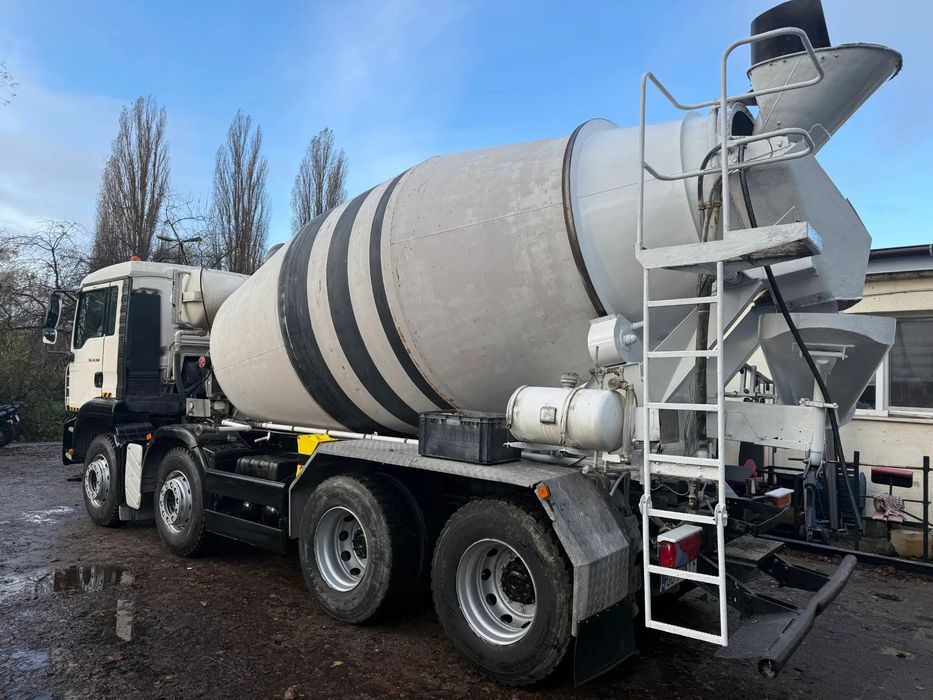 MAN TGA  MAN TGA 32.360 Liebherr 9 m3