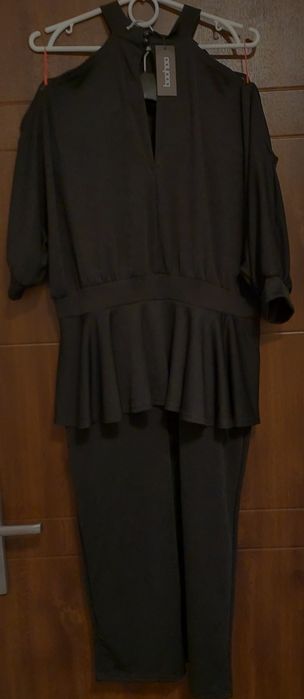 Czarna sukienka Boohoo 16/44 (44/46/48)