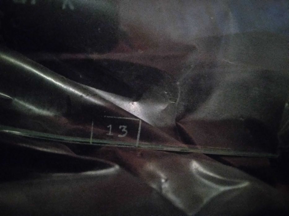 Стекло заднее ГАЗ 21