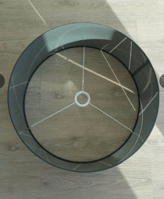 Abajoure grande cinzento