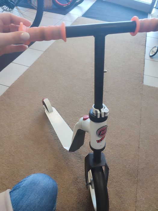 Tronite criança nova