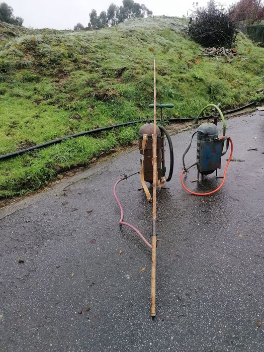 Aparelhos de sulfatar/pulverizar antigo