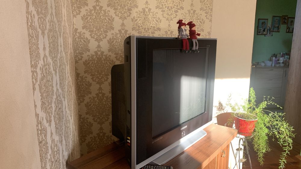 Телевізор Samsung CS-29CSZ45HSQ з плоским екраном 29"