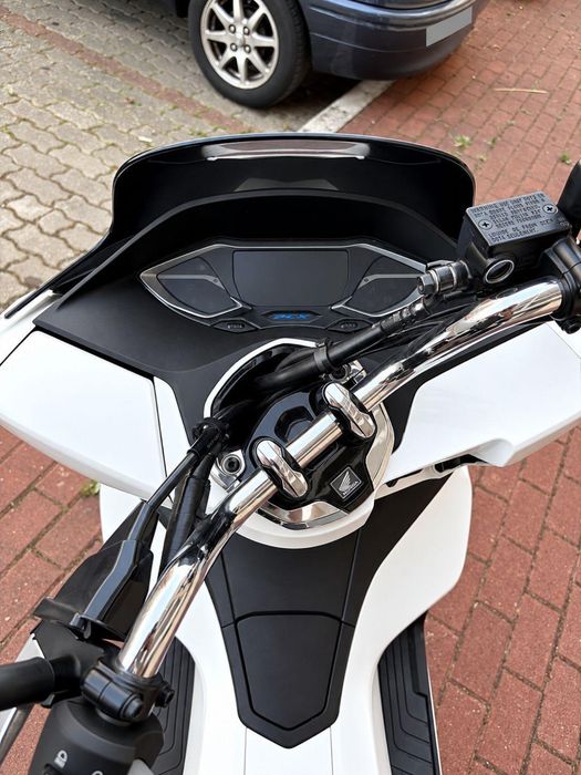 Honda PCX 125 — 2021 — 15.000km