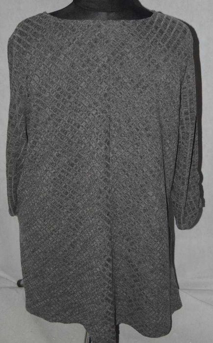 Cienki dłuższy sweter Avenue 54/56