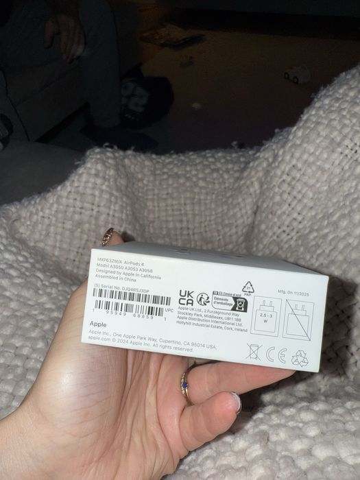 Apple AirPods 4 (MXP63ZM/A) sluchawki douszne nowe