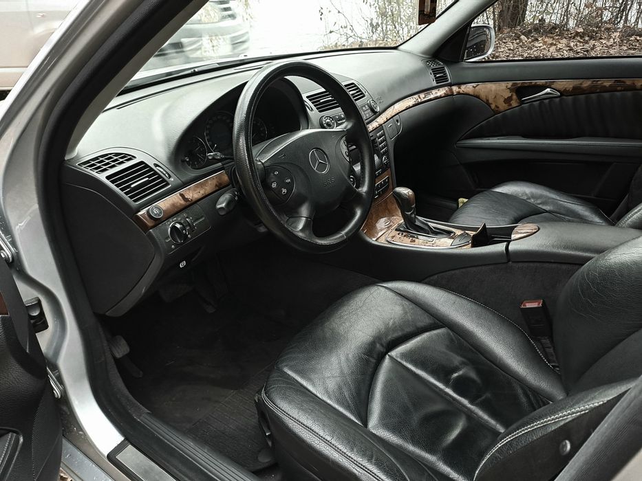 Mercedes e200 w211