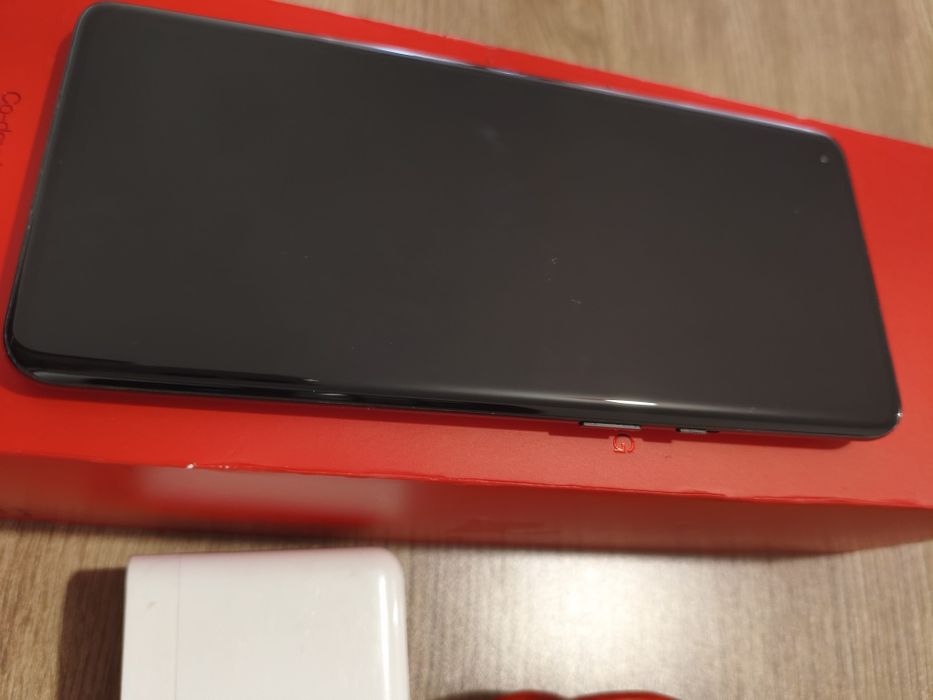OnePlus 9 Pro - NOVO