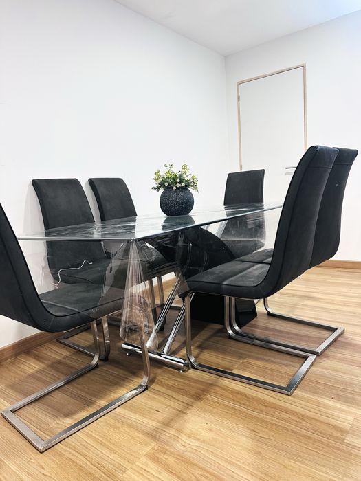 Mesa de jantar como nova