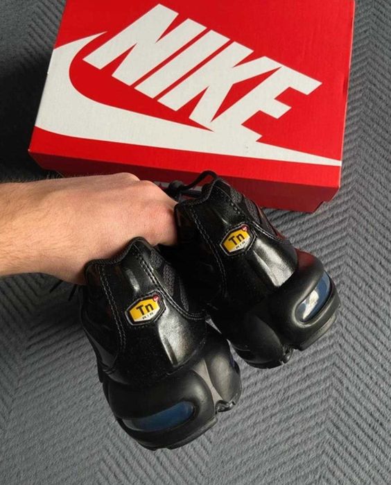Buty Nike air max plus TN czarne meskie sneakersy