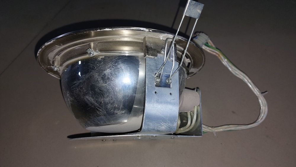 Светильник потолочный встраиваемый