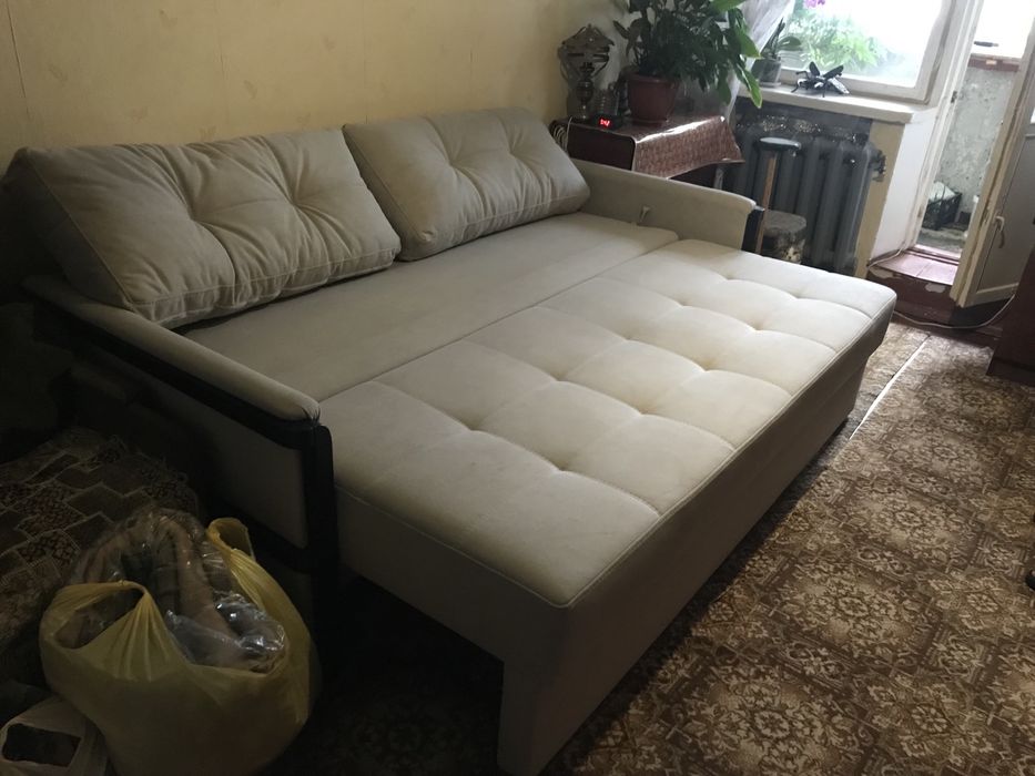 Продам Диван(кровать)