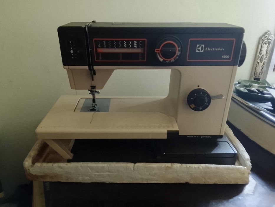 Máquina de costura