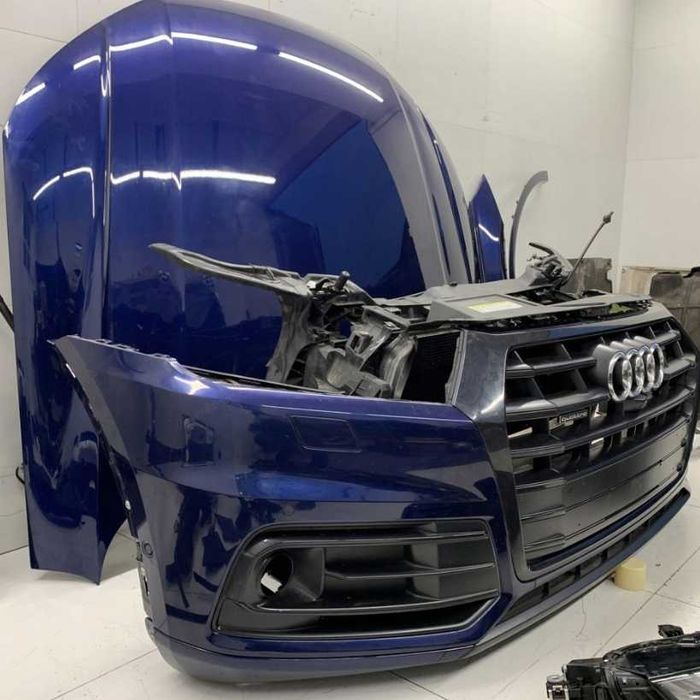 Бампер передній Audi Q5 FY AUDI II 2 ауді розбрка перед шрот передок