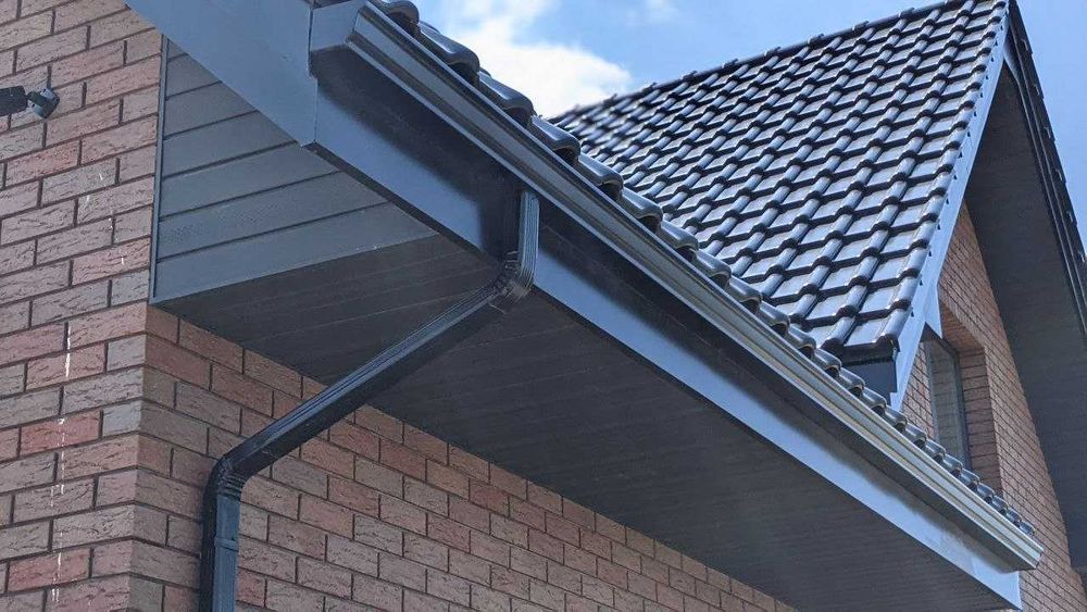 Водостічна система /монтаж/ Васильків / Ринви /Profil/Бриза/Софіт