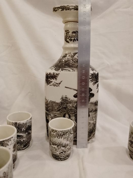 Графин с рюмками "Охота".Villeroy & Boch.Германия.