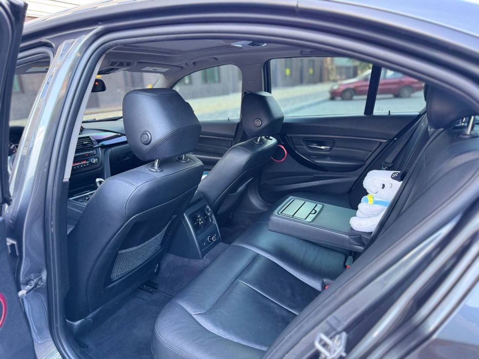 BMW 328i F30 3-series
