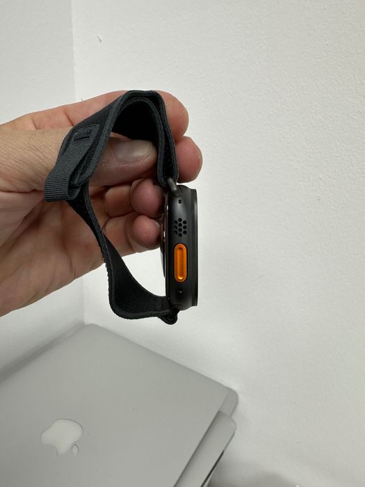 Apple Watch Ultra 2 Black на офіційній гарантіі