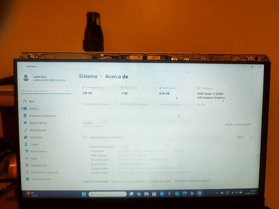 Portátil HP  com mais ou menos 4 anos