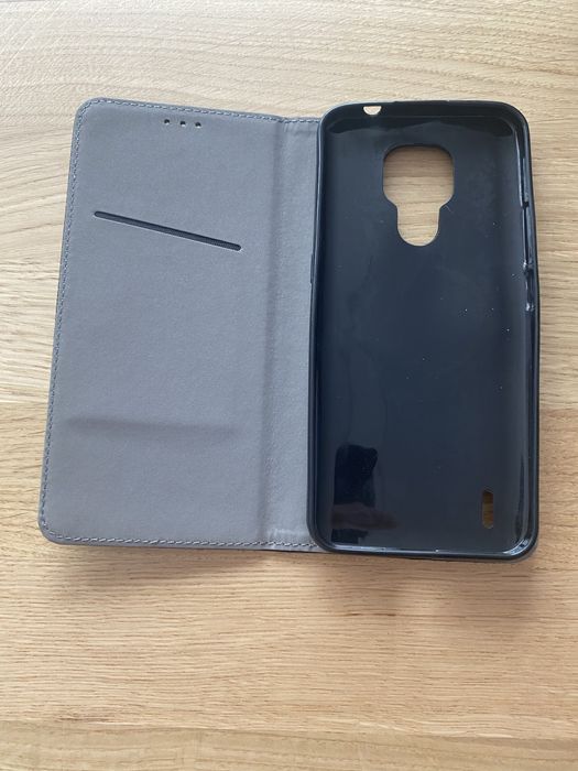 Motorola Moto E7 czarne pokrowiec na telefon