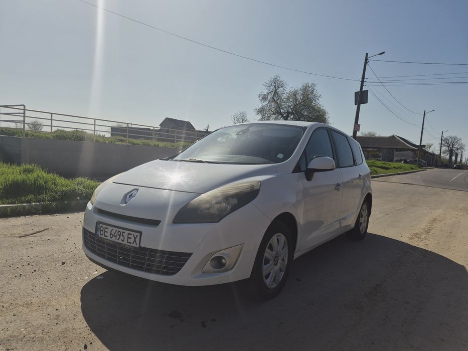 Продам Renault Scenic