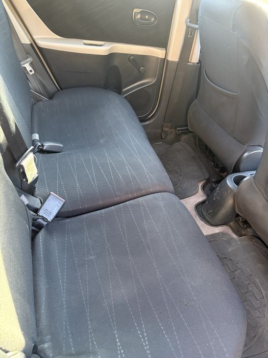 Toyota Yaris — fotografia 7